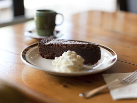 A Bite To Eat, A Drink As Well - Accommodation Gold Coast 1