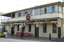 Commercial Hotel Alexandra - Accommodation Gold Coast 0