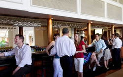 Cairns International Lobby Bar - Accommodation Gold Coast 0