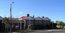 Capel Tavern, Restaurant & Bottleshop - Gold Coast 4U 0