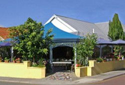 Georges Meze - Accommodation Gold Coast 2