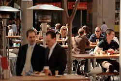 Quay Bar - Accommodation Gold Coast 2