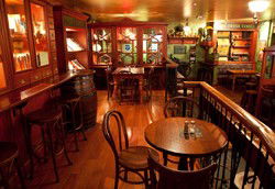 PJ O'Briens - Accommodation Gold Coast 2
