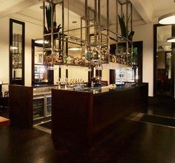 Quay Bar - Accommodation Gold Coast 3