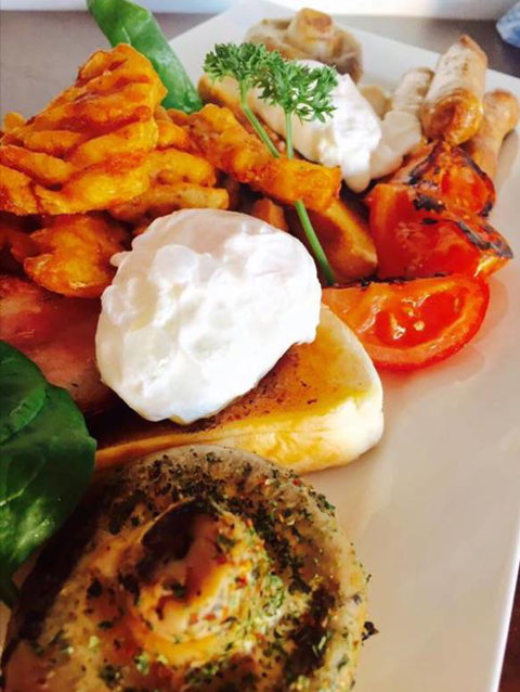 The Juniors - 1 Gold Coast 5