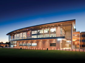 Adelaide Football Club - Accommodation Gold Coast 0