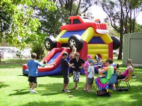 Pinjarra Race Club - Accommodation Gold Coast 1