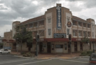 Fotheringhams Hotel - Gold Coast 4U