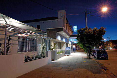 Bank Hotel - Accommodation Gold Coast 2