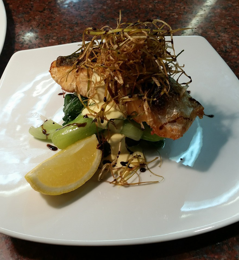 Dicey's Bar & Grill - 1 Gold Coast 2