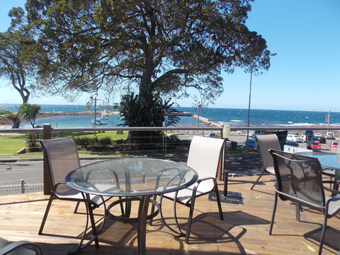Ocean Beach Hotel - Accommodation Gold Coast 3