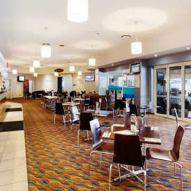Waterfront Hotel - Accommodation Gold Coast 5