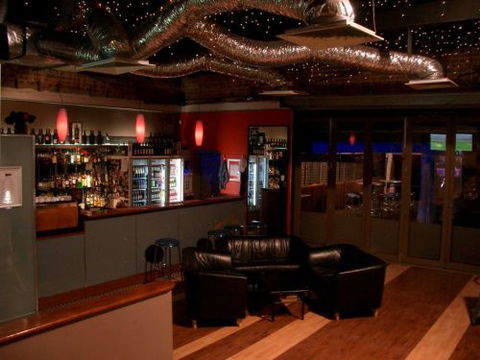 Bazoo Bar & Lounge - Accommodation Gold Coast 1