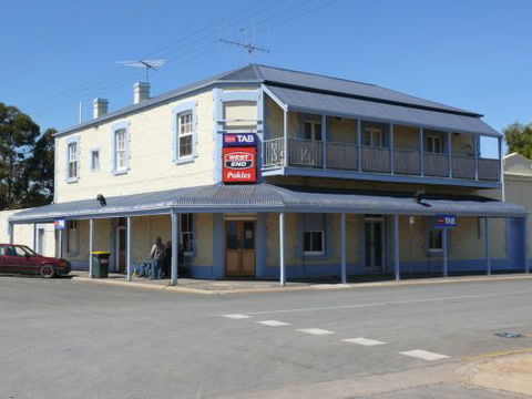 Port Wakefield Hotel - Accommodation Gold Coast 0