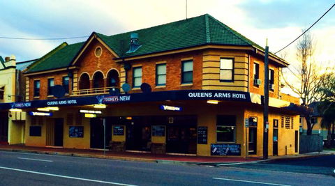 Queens Arms Hotel - Accommodation Gold Coast 0