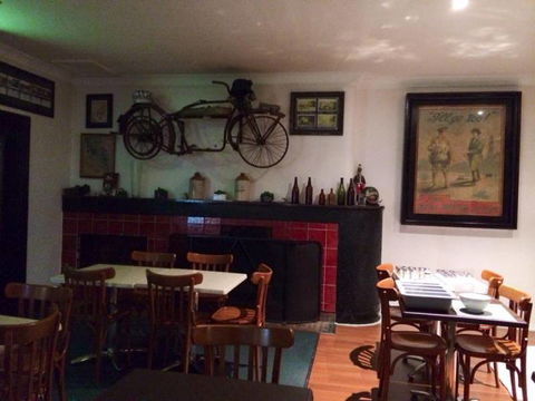 Queens Arms Hotel - Accommodation Gold Coast 3