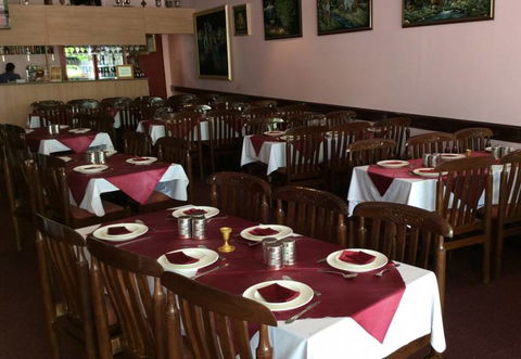 Punjabi Indian Tandoori Restaurant - Accommodation Gold Coast 3