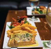 Dollys Bar  The Hibiscus Tavern - Accommodation Gold Coast