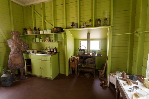 Cardwell Pioneers Tour - 1 Gold Coast 2