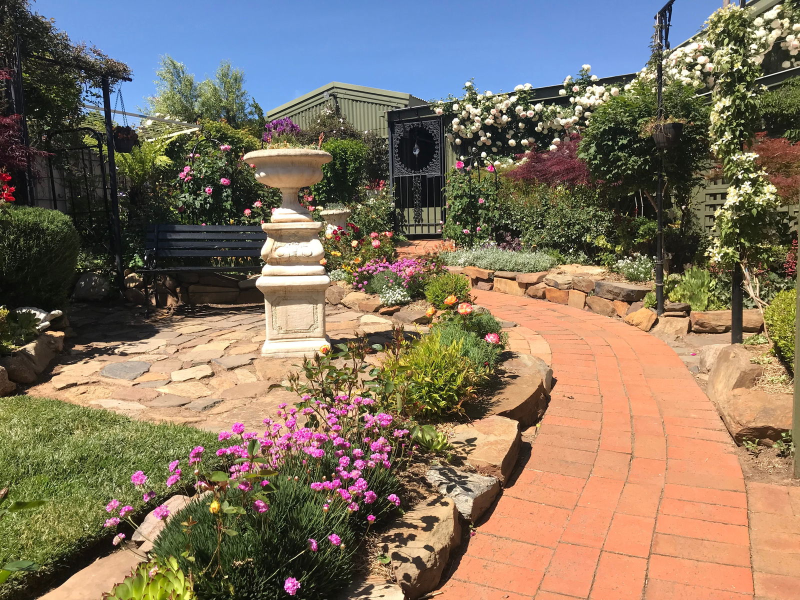 Crookwell NSW Accommodation Gold Coast