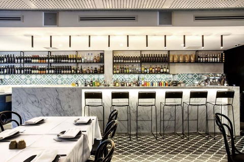 Zahli Modern Middle Eastern Restaurant - Accommodation Gold Coast 4