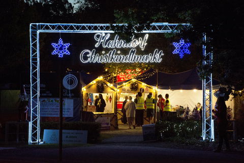 Hahndorf Christmas Market Walking Tours - Accommodation Gold Coast 0