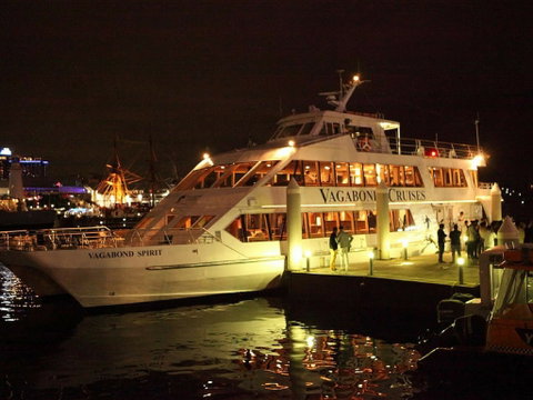 New Years Eve Cruise Sydney Harbour With Vagabond Cruises - Accommodation Gold Coast 1
