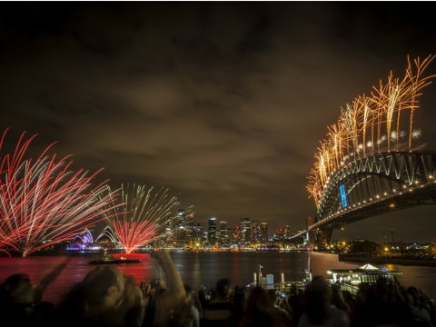 New Years Eve Cruise Sydney Harbour With Vagabond Cruises - Accommodation Gold Coast 2