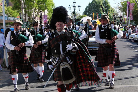 Regional Australia Bank Inverell Sapphire City Festival - Accommodation Gold Coast 0