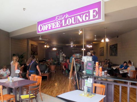 Live Music At Roths Wine Bar - Gold Coast 4U 0