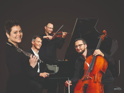 Eggner Trio And Diana Doherty - Accommodation Gold Coast 0