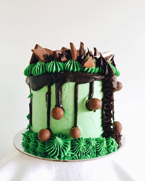 Four Seasons In The Armagh Vineyard - 1 Gold Coast 1