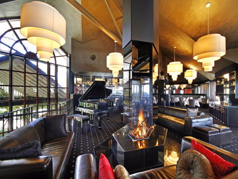 Christmas Celebration At Echoes Boutique Hotel - Gold Coast 4U 1