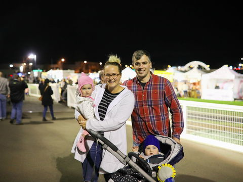 Gosford Night Markets - Gold Coast 4U 2