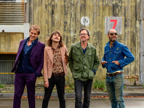 The Whitlams - Gaffage And Clink - 1 Gold Coast 0