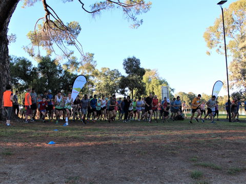Wagga Parkrun - 1 Gold Coast 2