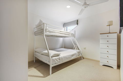 North Pier Hotel - Accommodation Gold Coast 2
