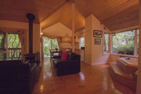Cottages At Monreale - Accommodation Gold Coast 3