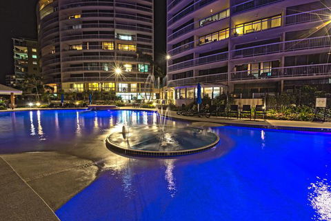 Gemini Resort - Accommodation Gold Coast 2