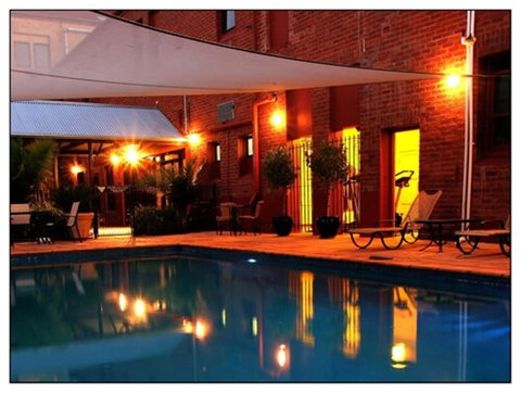 Mercure Hotel Mildura - 1 Gold Coast 3