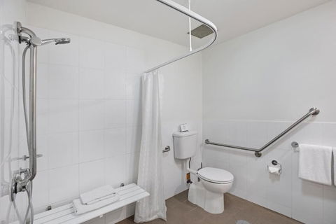 Quest Mawson Lakes - Accommodation Gold Coast 4