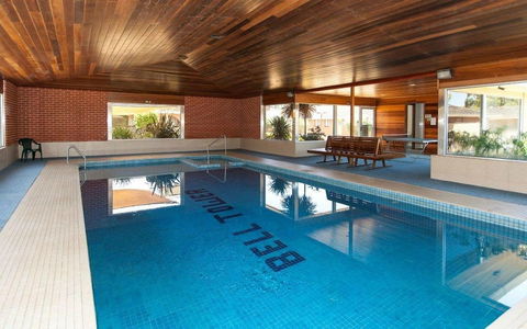 Bell Tower Inn - Gold Coast 4U 3