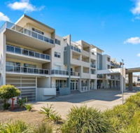 Quality Suites Pioneer Sands - Accommodation Gold Coast
