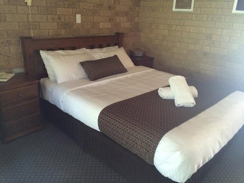 High Country Motor Inn - 1 Gold Coast 6