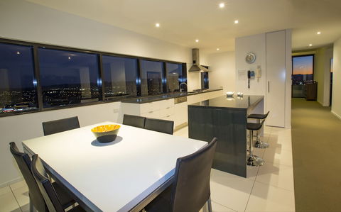 Ultra Broadbeach - Accommodation Gold Coast 5