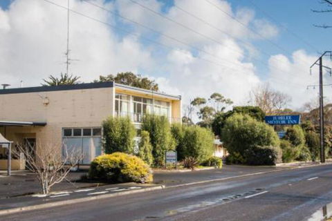 Jubilee Motor Inn - Accommodation Gold Coast 2