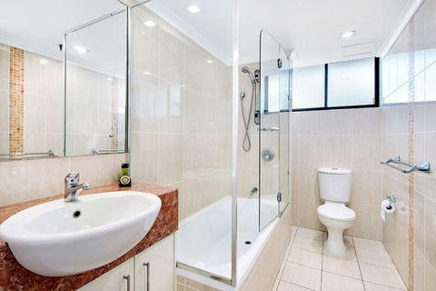 ULTIQA Beach Haven At Broadbeach - Accommodation Gold Coast 3