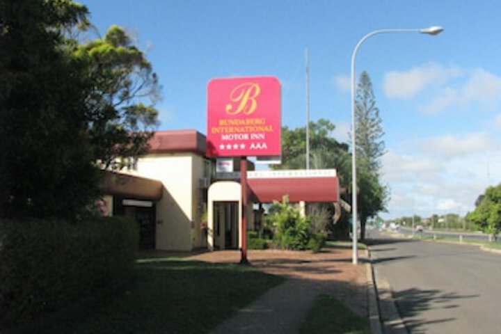 Alloway QLD Accommodation Gold Coast