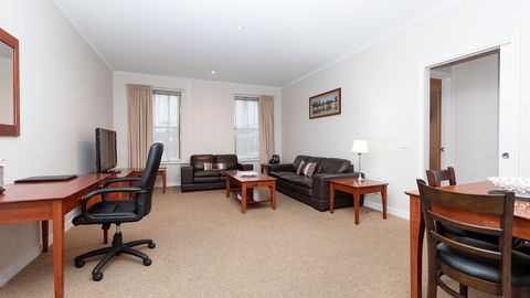 Lake Inn Ballarat - Gold Coast 4U 5