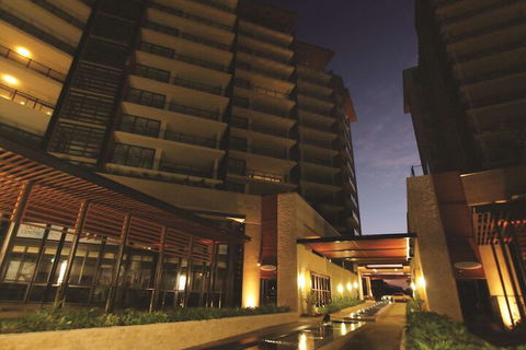 Oaks Redcliffe Mon Komo Suites - Accommodation Gold Coast 4